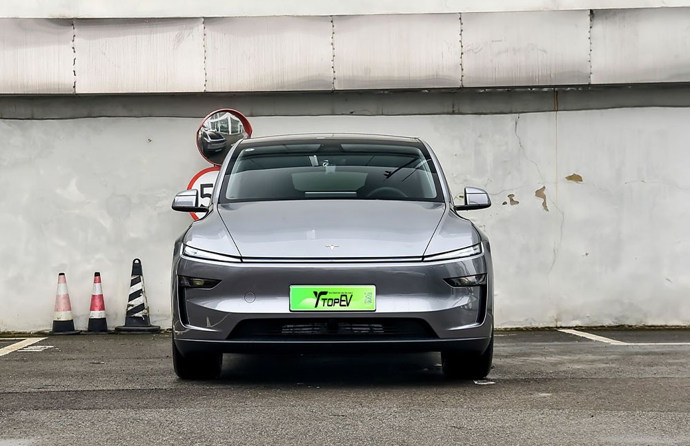 imgi_3_1_3(3) 2026 Tesla Model Y(Facelift)– China Export Vehicle | Hybrid Vehicles From China - Image 1