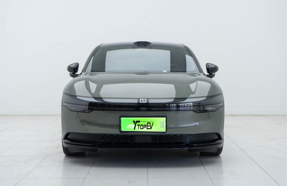 imgi_3_zeekr 007 2 ZEEKR 007 2026 All-Wheel Drive Intelligent Driving Edition 75kWh– Ready for Export From China | Latest Cars From China - Image 1